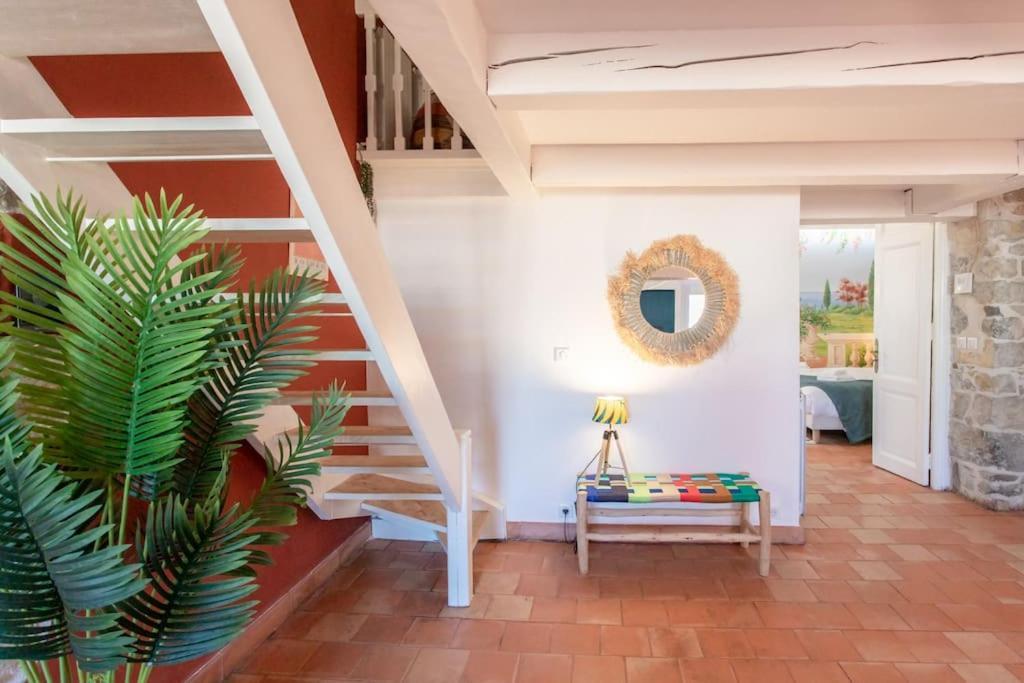 #48 Suite Jean Top Floor Terrace 5Min Walk Sea Ac Niza Exterior foto