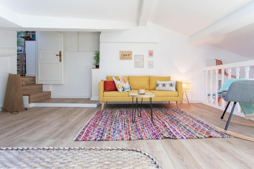 #48 Suite Jean Top Floor Terrace 5Min Walk Sea Ac Niza Exterior foto
