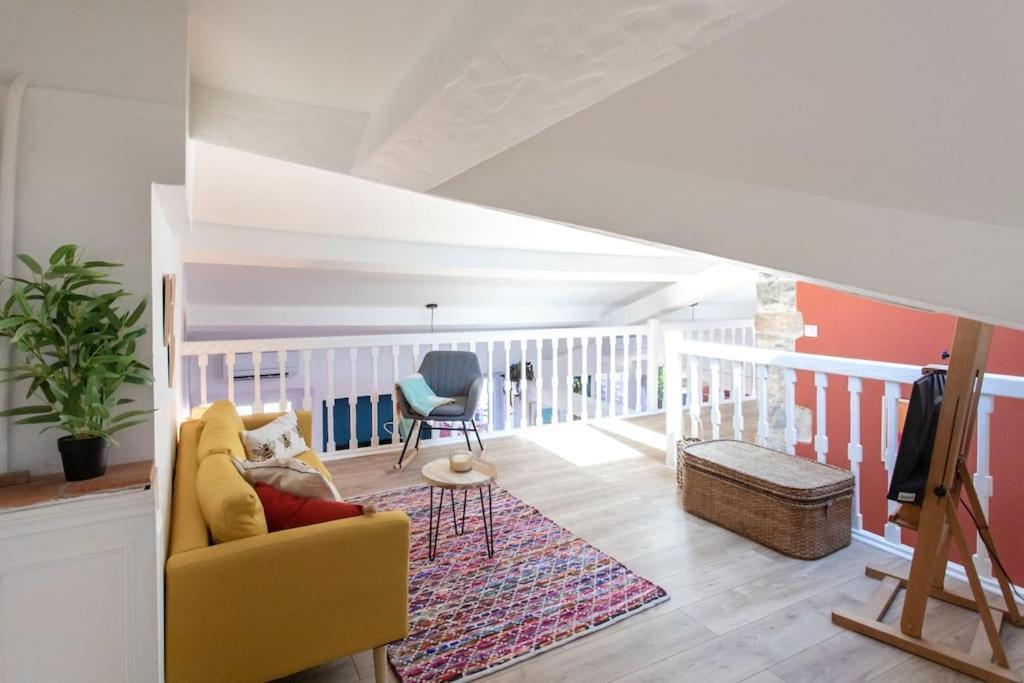 #48 Suite Jean Top Floor Terrace 5Min Walk Sea Ac Niza Exterior foto